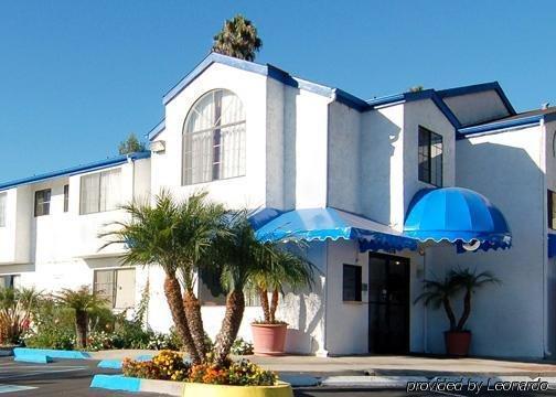Rodeway Inn لا ميسا المظهر الخارجي الصورة