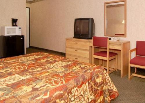 Rodeway Inn لا ميسا المظهر الخارجي الصورة