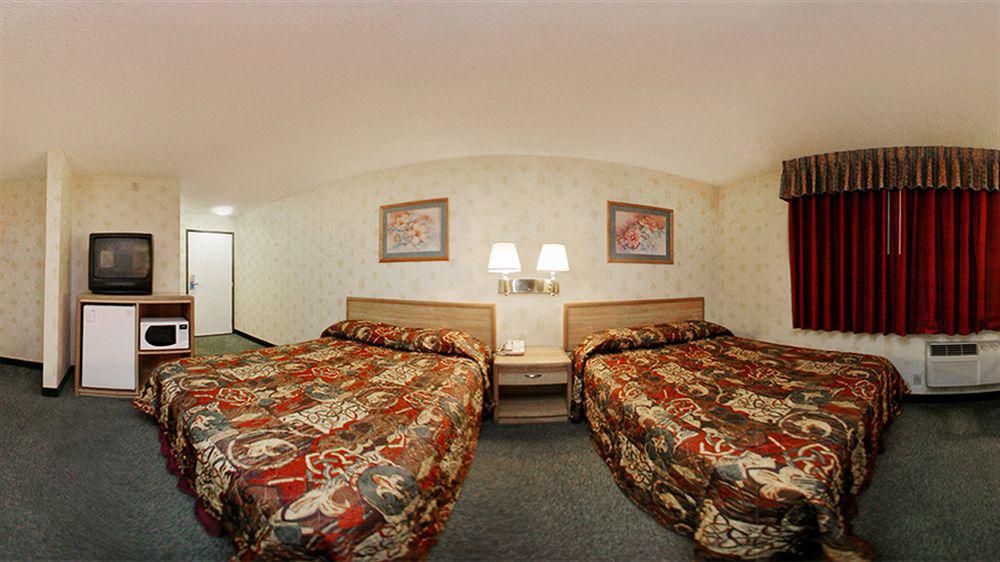 Rodeway Inn لا ميسا المظهر الخارجي الصورة
